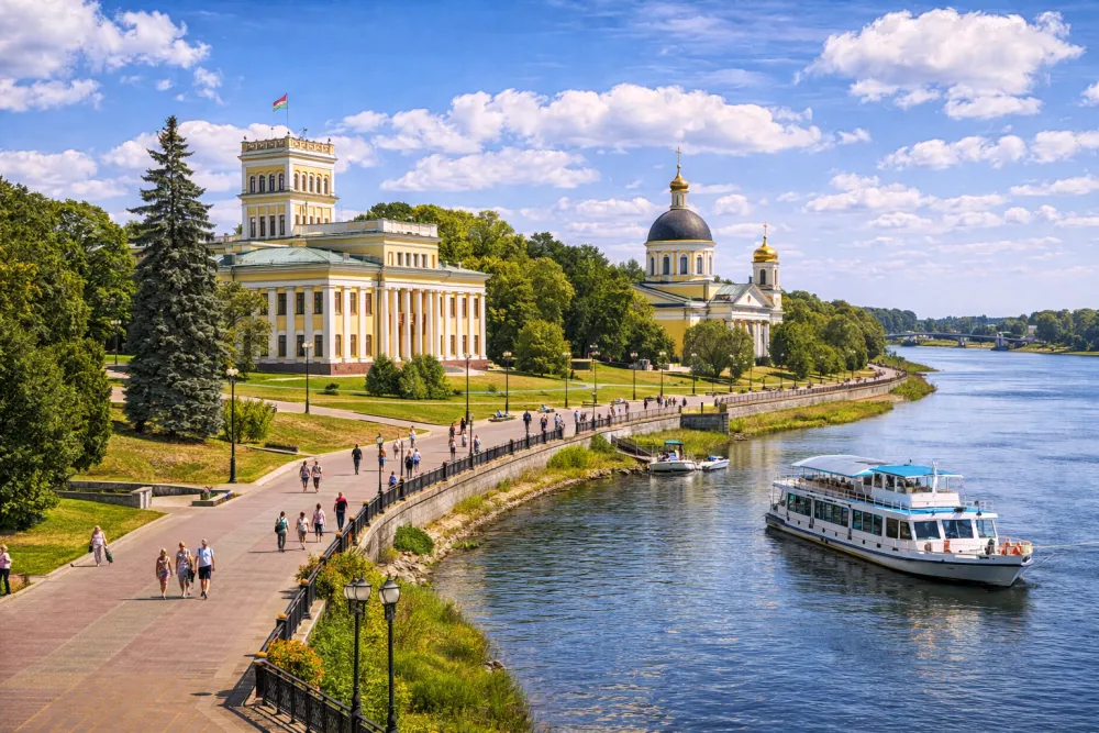 Из Москвы в Гомель — за уютной атмосферой и историей