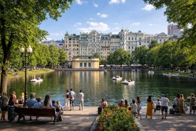 Дешевые авиабилеты Сургут — Москва, прямой рейс на 2 апреля, цена 5 000 руб